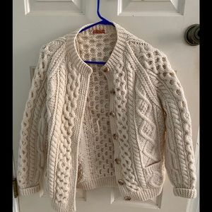 Women’s Irish Knit Cardigan Sweater. Size Small.